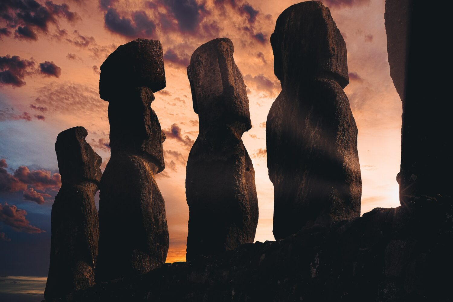 Die Moai Statuen auf der Osterinsel in Chile